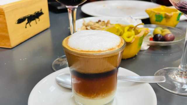 Ayudante de Camarero/a