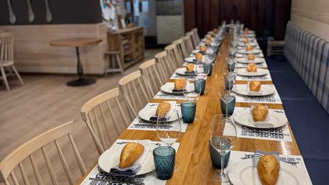Cocinero/a y Ayudante/a de Cocina