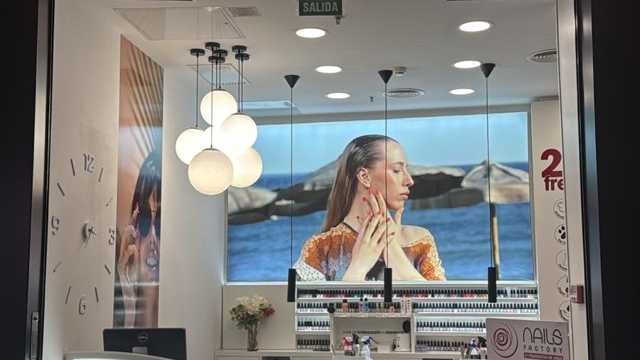 Manicurista Técnica Uñas