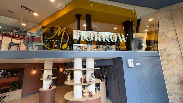 Ayudante de Camarero/a