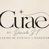 Centro de estética y bienestar Curae By Daniela Zapata Torres logo