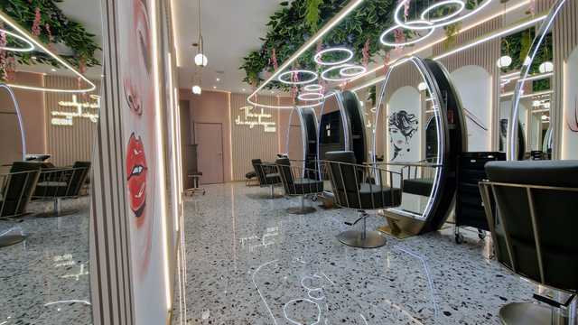 Hairdresser