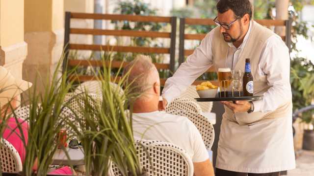 Camarero/a de Sala/Terraza