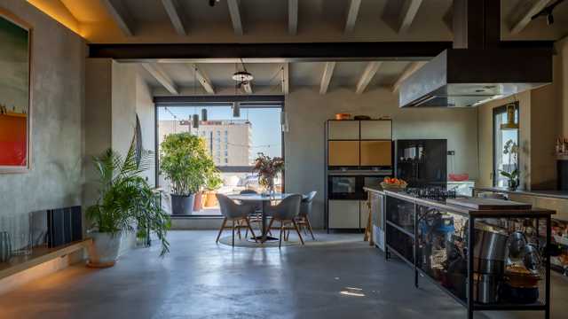 Jefe de sala para Espacio Gatronómico