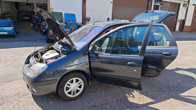 OFICIAL DE PRIMERA EN PINTURA DE COCHES