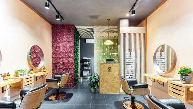 Oficial de Peluquería