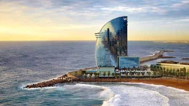 CAMARERO/A  BARRA    JORNADA COMPLETA  SECTOR  HOTEL W