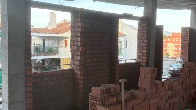 Oficial de construcción