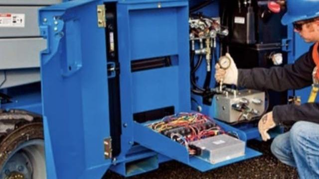 Electromecánico/a
