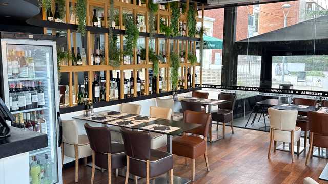 Camarero/a de Barra y Sala/Terraza