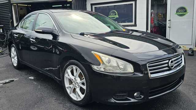 AUTOMOTIVE DETAILER AND LOT ASSOCIATE