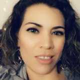 Gloria V. avatar icon