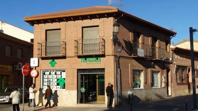 Agente inmobiliario/a