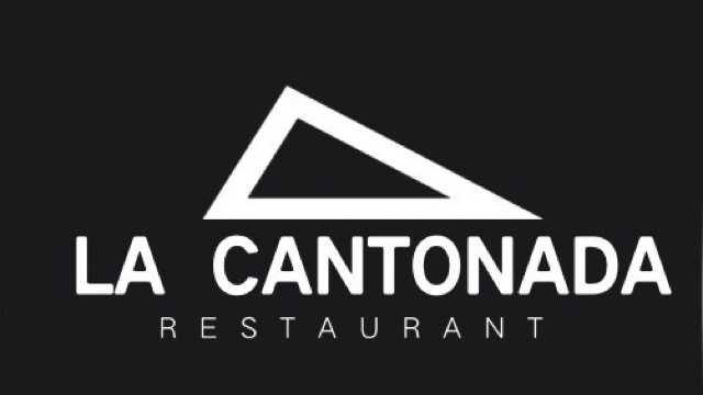 Camarero/a y Ayudante/a de Cocina