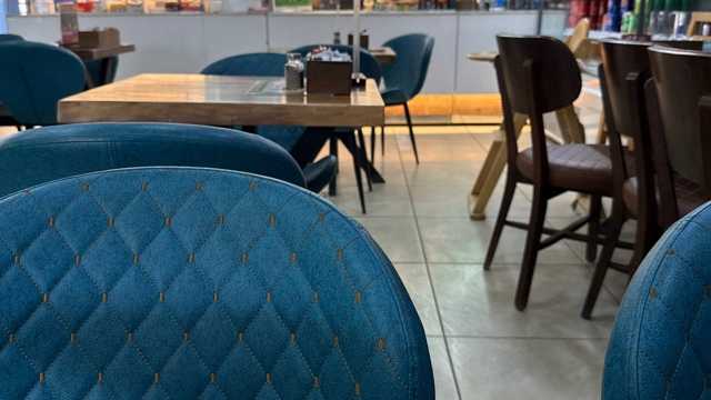 Barista and Waiter / Waitress