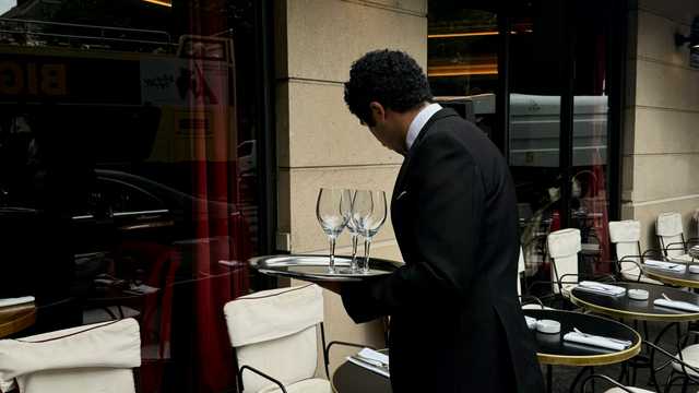 Camarero/a – Diego de León (Madrid)