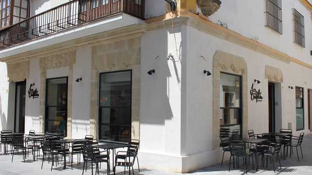 Encargado/a de Cafetería