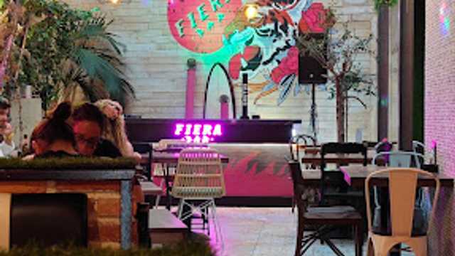 Ayudante/a de Limpieza y Friegaplatos