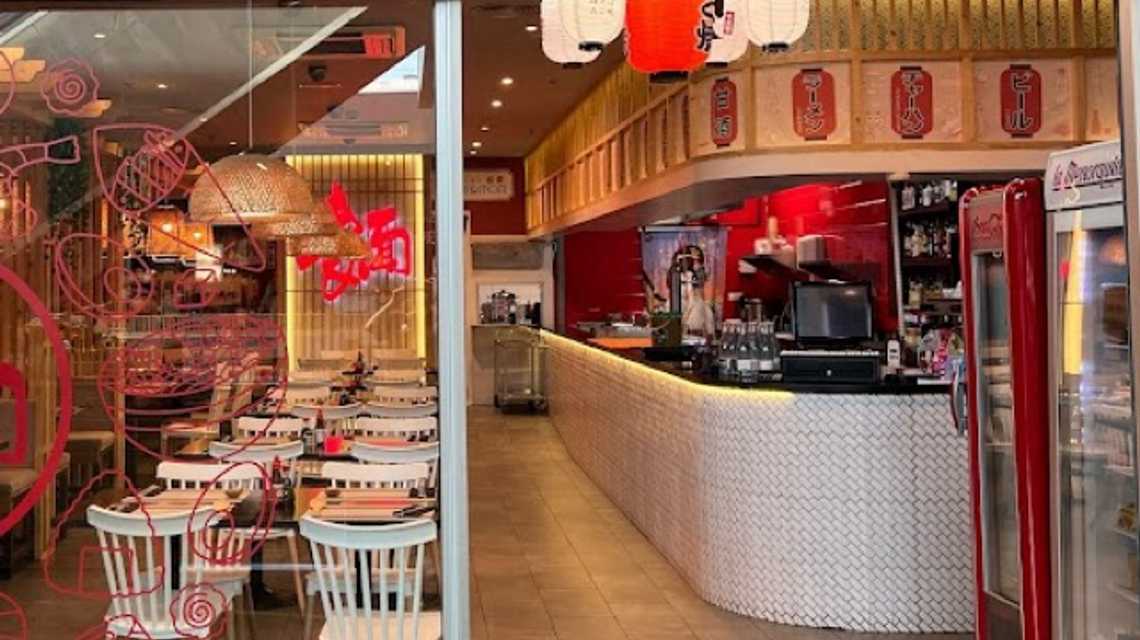 Ramen Kuma Mom cover image