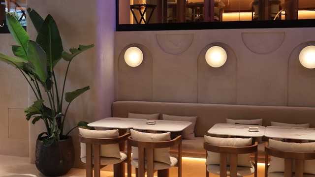 Cocinero/a y Ayudante/a de Cocina