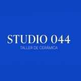 Studio taller de cerámica  logo