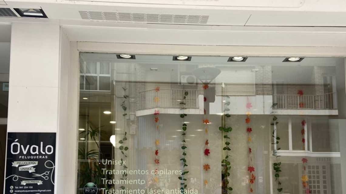 Óvalo Peluqueras cover image