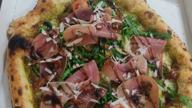 Ayudante/a de Pizzería