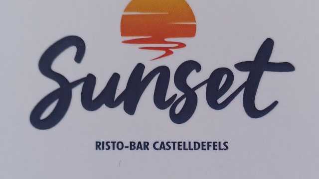 Ayudante/a de Cocina y Friegaplatos