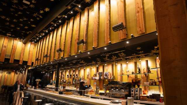 Ayudante de Camarero/a