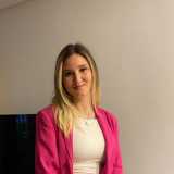 Lorena D. avatar icon