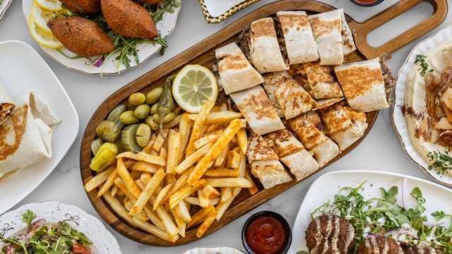 Cashier and Waiter / Waitress