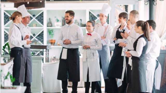 SUPERVISOR/A DE CAMAREROS PARA RESTAURANTE EN DIAGONAL