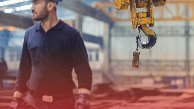 Almacenero/a con Puente Grúa e Informática