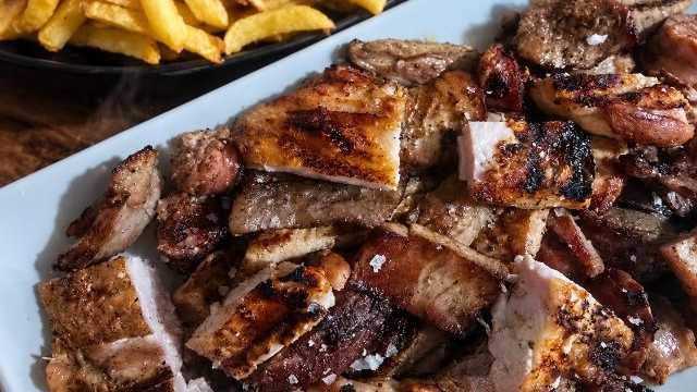 Ayudante/a de Cocina