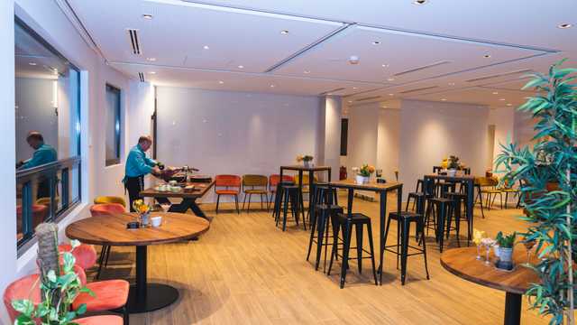 Ayudante de cocina/office