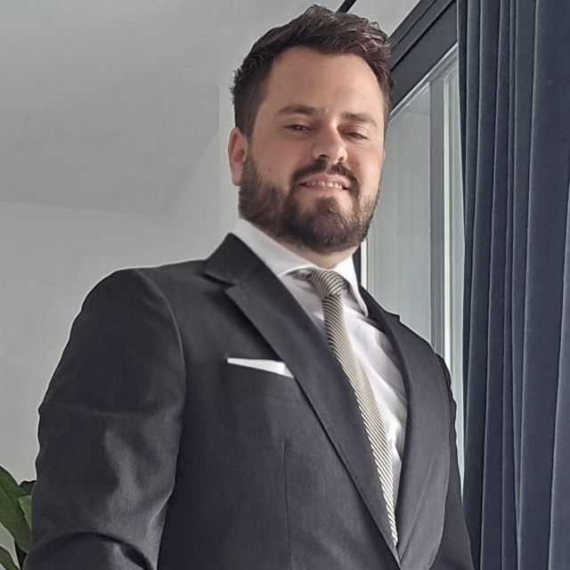 Candidate avatar