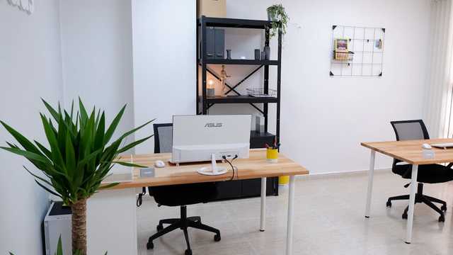 Comercial y Captador/a