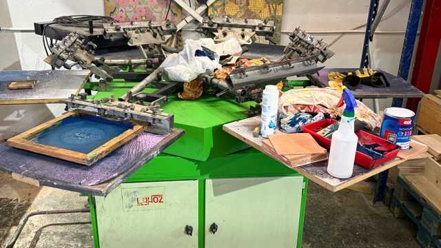 ESPECIALISTA SERIGRAFIA - PANTALLAS