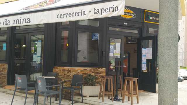 Camarero/a