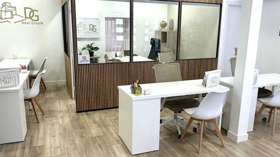 DG Real Estate cover image