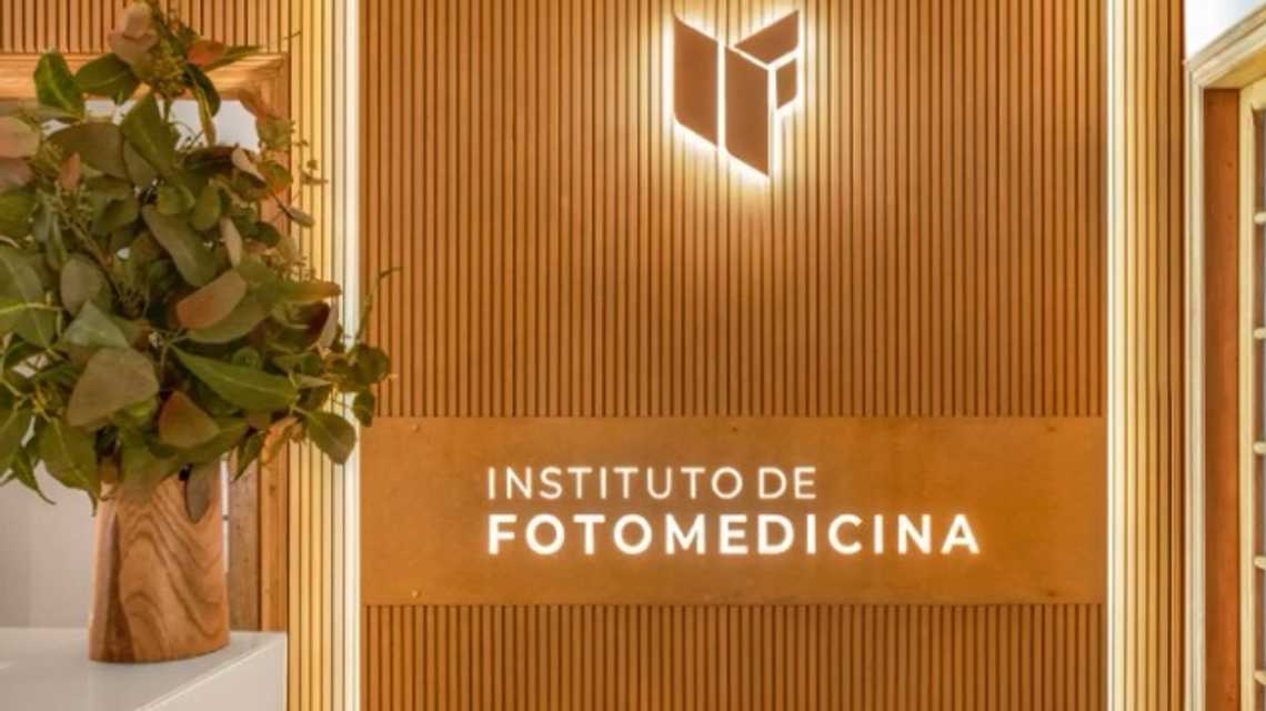 Instituto de Fotomedicina Láser cover image