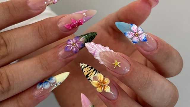 Manicurista Técnica Uñas Acrilicas