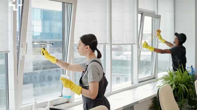 Cleaning Operative