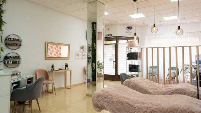 Manicurista y Pedicurista