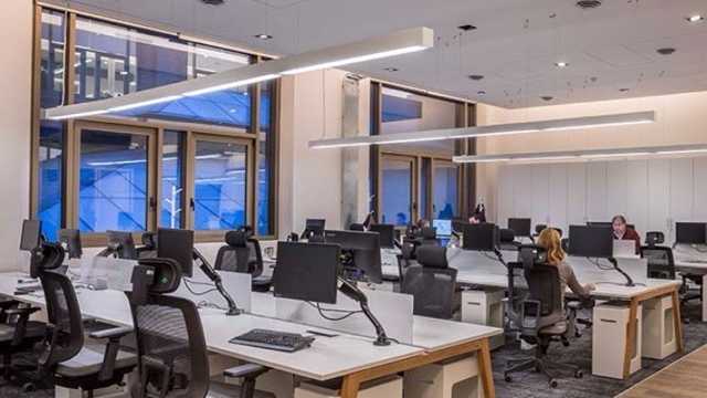 Recepción y asesoramiento de clientes