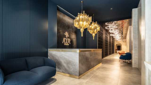 Recepcionista para Centro de Belleza