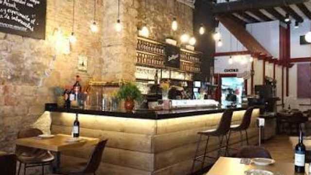 Ayudante/a de Cocina y Friegaplatos