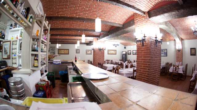 Ayudante de Camarero/a