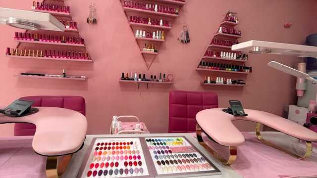 Manicurista Técnica Uñas Acrilicas