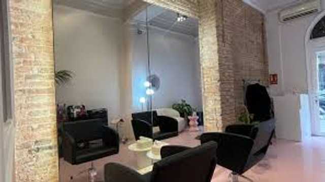 Ayudante de Peluquería